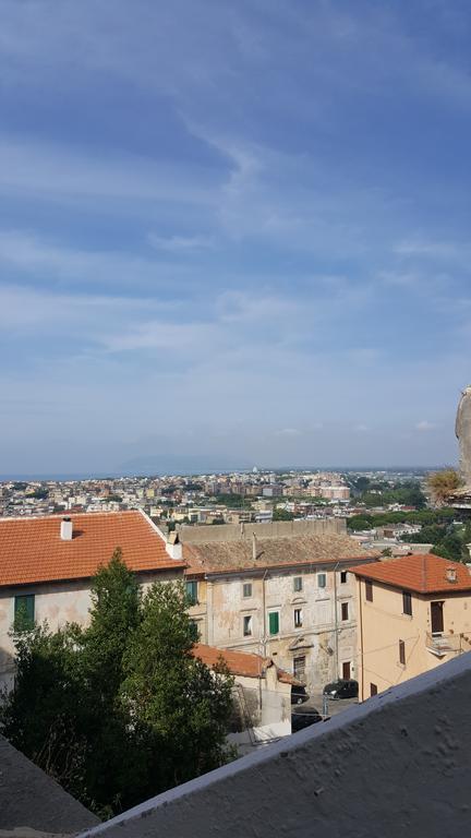 Torrione San Lorenzo Terracina Esterno foto